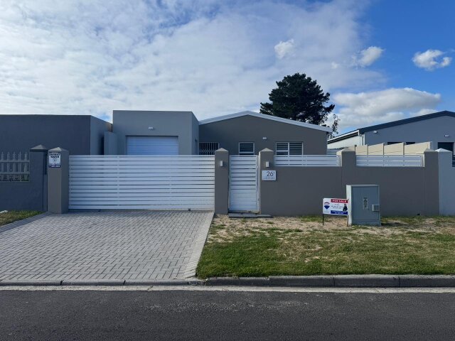  26A  Bothma Street, Bothasig, Milnerton 